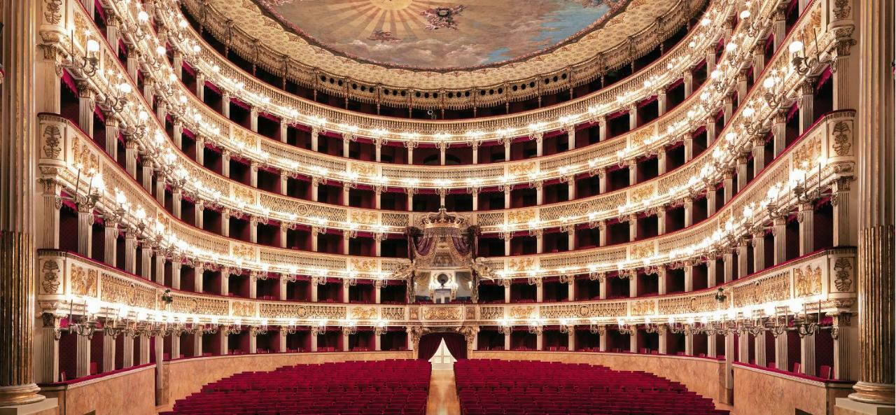 B&B San Carlo Неаполь Экстерьер фото